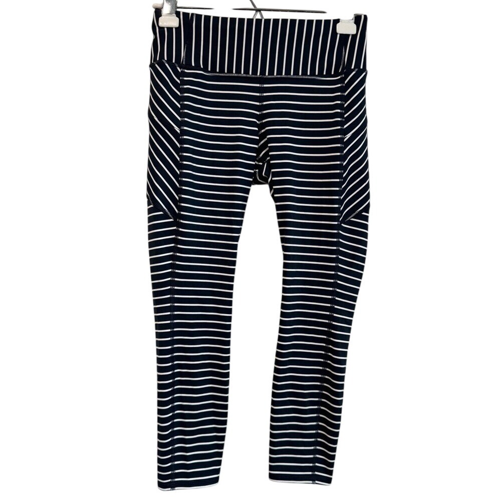 Athleta Stripe Yoga Capri Leggings with Pockets Athletic Wear Size S‎ Petite